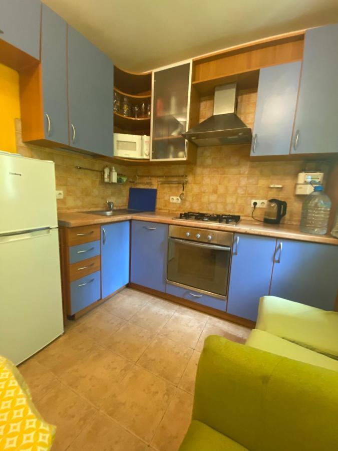 Apartamento Adventure Kiev Exterior foto